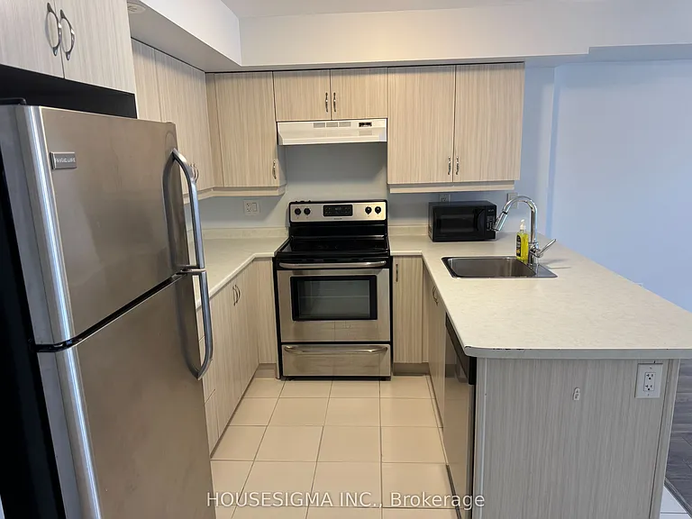 2315 Sheppard Ave W #47 — Photo 5