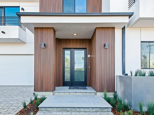 12300 Oxnard St #1, North Hollywood, CA 91606