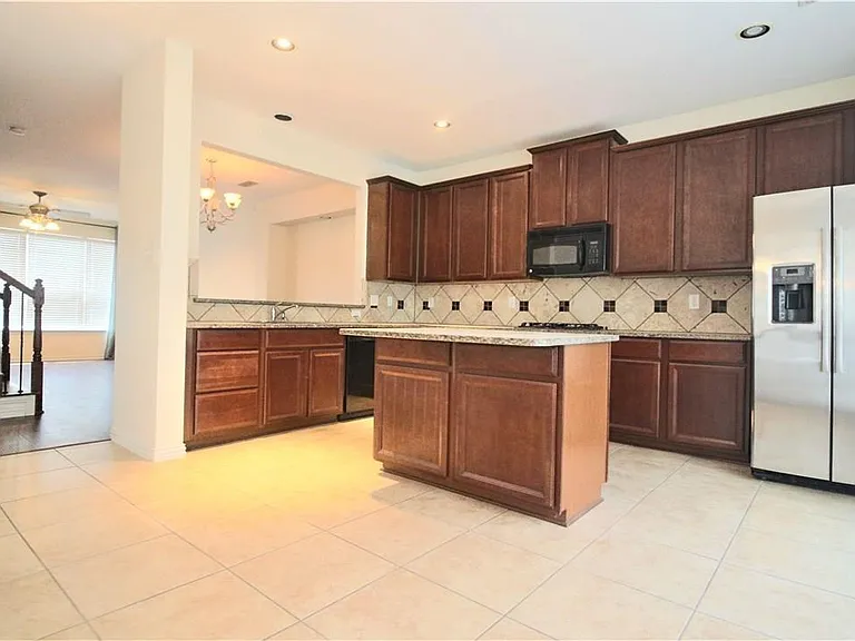 7836 Fox Horn Dr — Photo 8