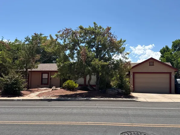 2995 Canyon View Dr, Santa Clara, UT 84765