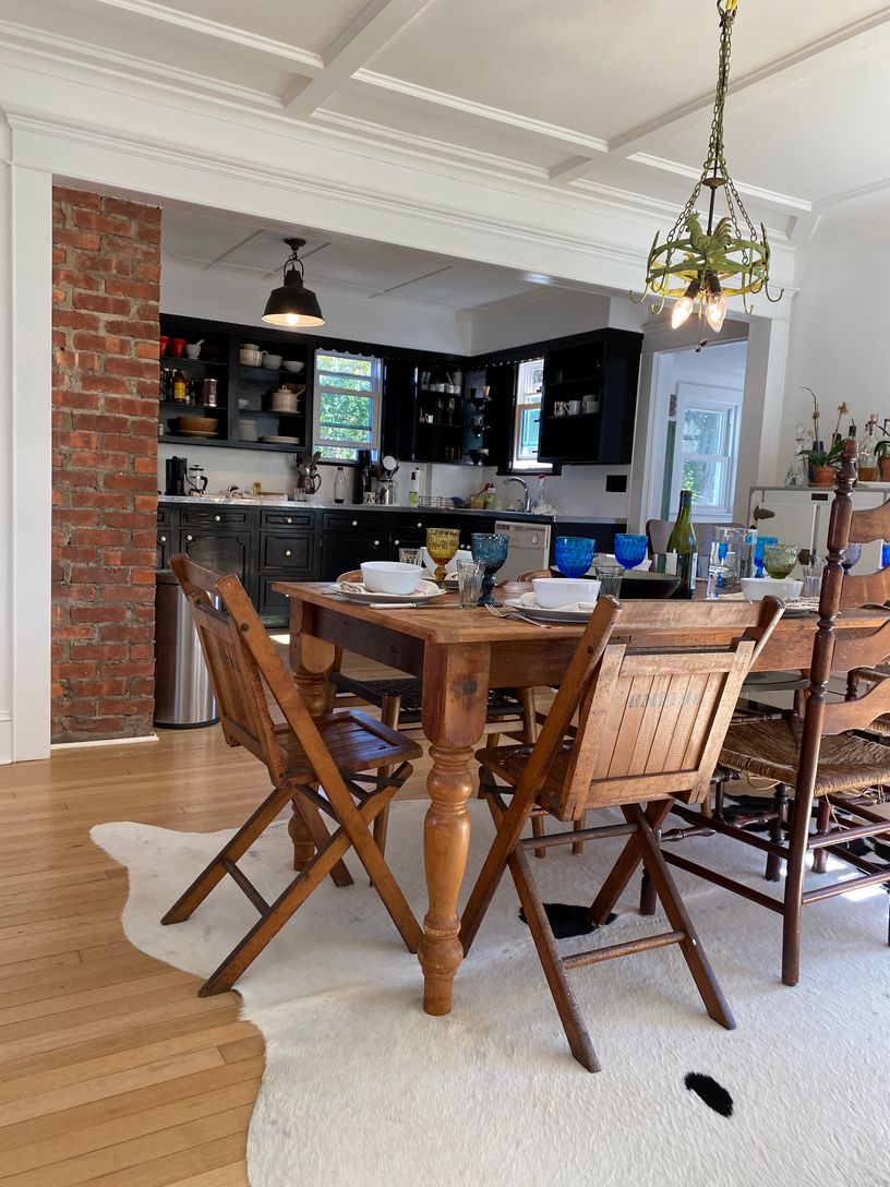  Open Kitchen & Dining 