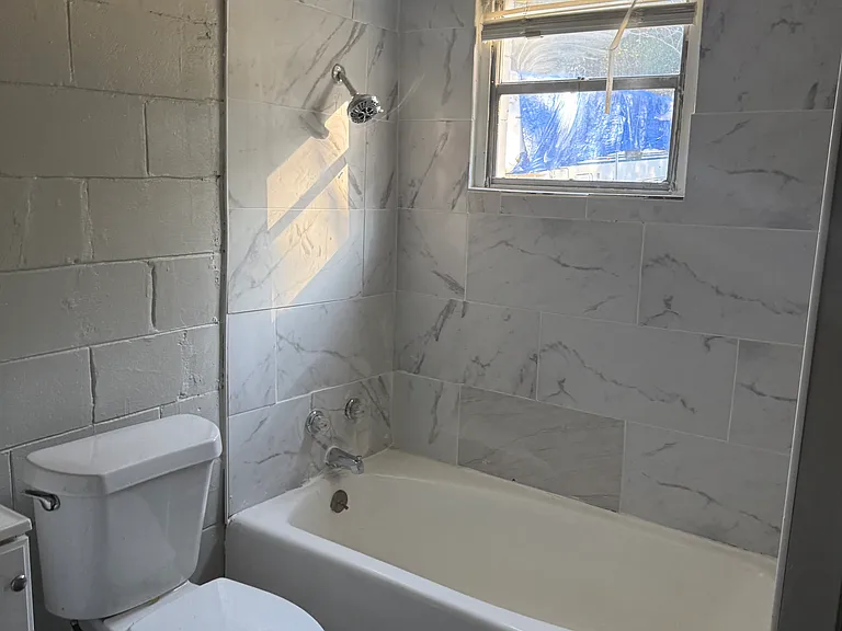 539 Palm Beach St #539 — Photo 5