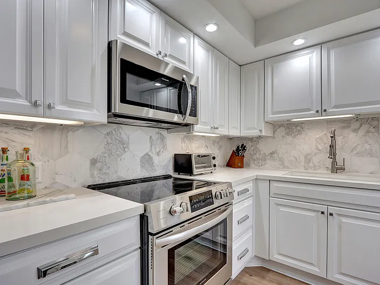 225 S Beach Rd #204 — Photo 14