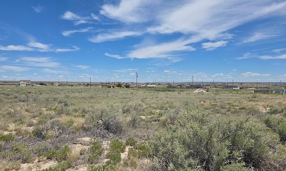 2nd image of 863 E Cholla Dr