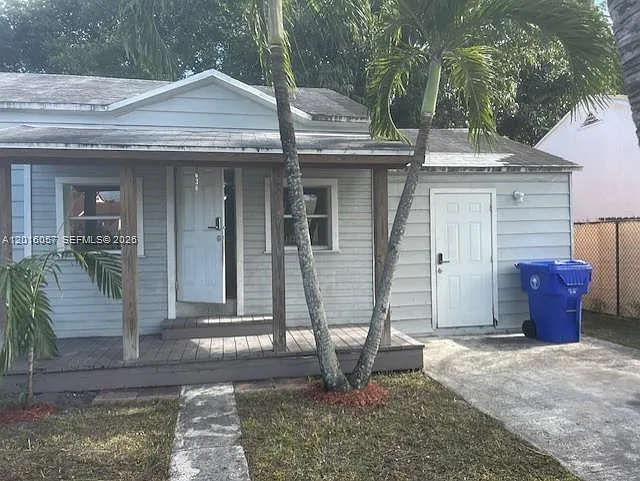 1036 NW 64th St — Photo 30