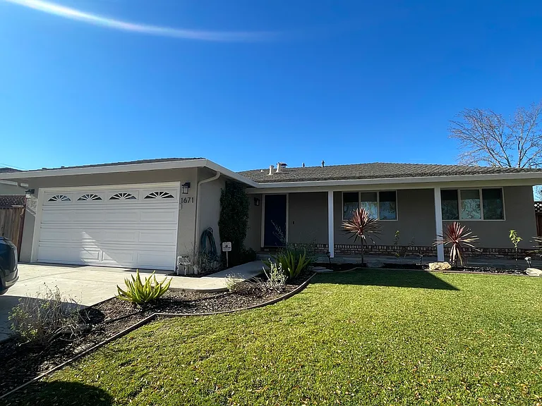 1671 Elwood Dr — Photo 6