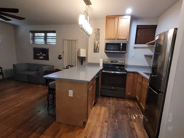 342 Forest Ave #C1 — Photo 12