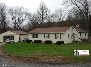 8476 Orchard Rd, Spring Grove, PA 17362