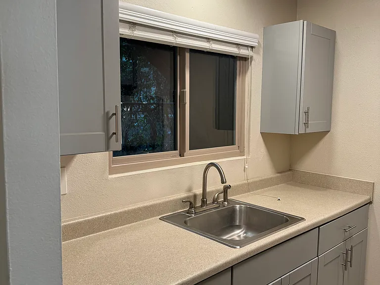 2015 Castillo St #2 — Photo 8