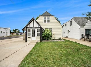 23029 Tawas Ave, Hazel Park, MI