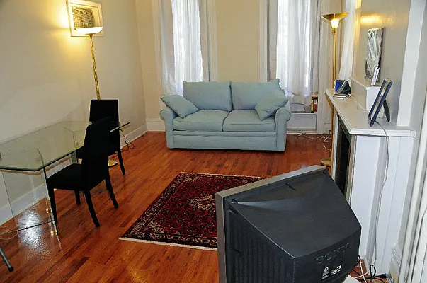 Rented by Maximo Properties | media 13