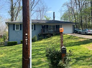 2070 Garden Rd, Gainesville, GA 30507