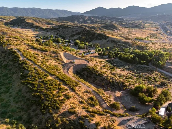 13635 S Duxbury Rd, Hesperia, CA 92345