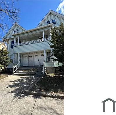1410 E Main St