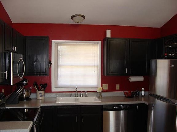 4th image of 1111 E Kelly Ct