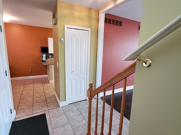 5th image of 5941 Creekside Dr