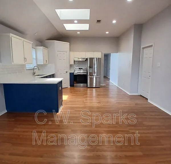3610 Berrywood Cir — Photo 43