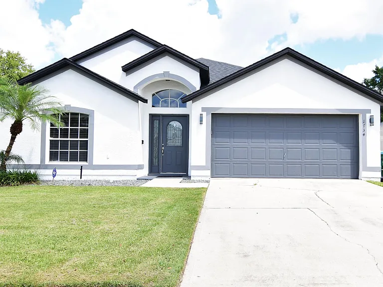 1734 Bobtail Dr — Photo 1