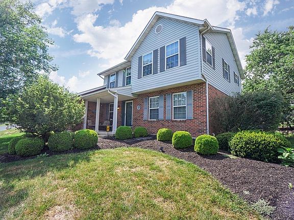 2nd image of 8701 Apple Blossom Ln
