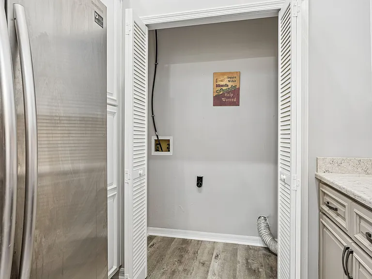 12036 Arbor Lake Dr — Photo 2