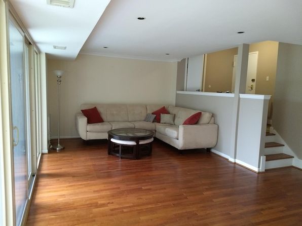 14622 Bauer Dr APT 4