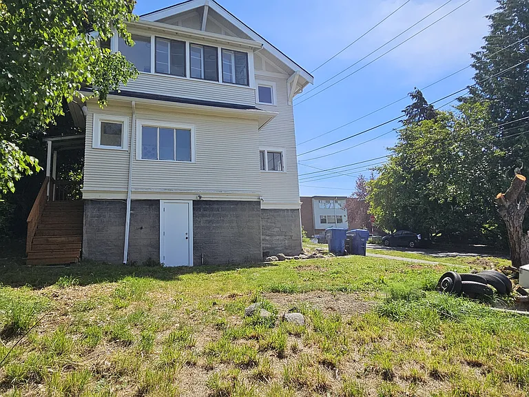 5203 12th Ave NE — Photo 34
