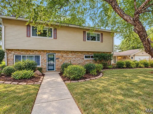 1237 Gerber Rd, Edwardsville, IL 62025