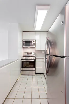 Rented by Mirador Real Estate | media 35