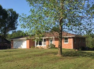 1800 Haddley Lee Dr, Fulton, MO 65251