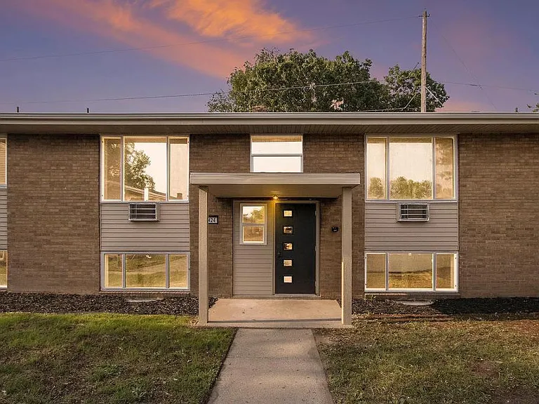 2408 Texel Dr #2 — Photo 3