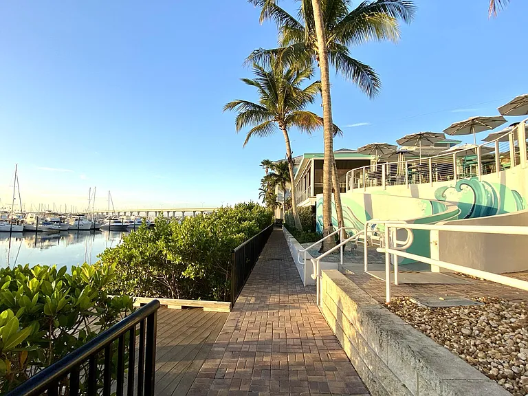 215 NW Flagler Ave #202 — Photo 33