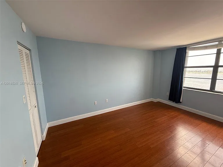 2333 Brickell Ave #602 — Photo 65