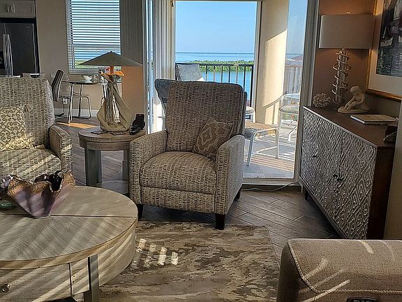5th image of 6294 Bahia Del Mar Cir APT 702