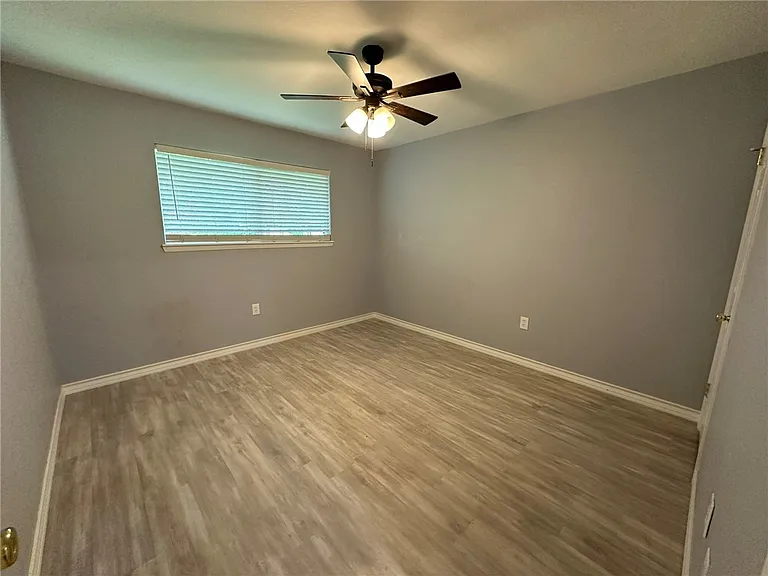 2201 Timberline Dr — Photo 22