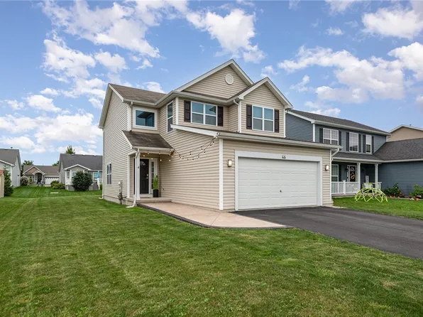46 Rockdale Trl, Rochester, NY 14612
