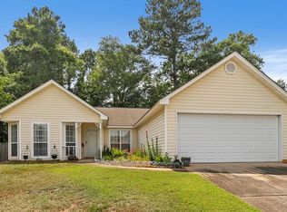 404 Charleston Ln, Dothan, AL 36301