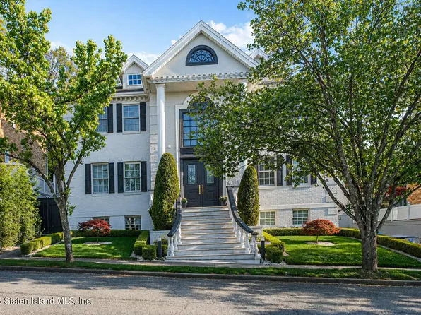 112 Bolivar St, Staten Island, NY 10314