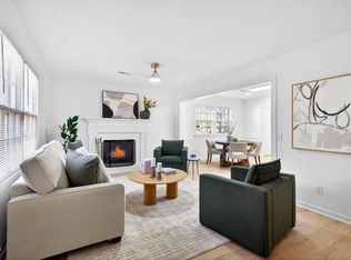 800 Plentywood Ct, Raleigh, NC 27615