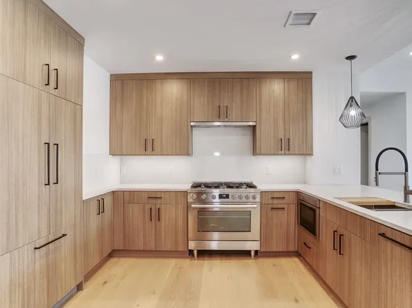 921 Madison Street image 1 of 35