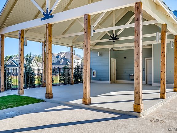 5th image of 531 Argyle Rd