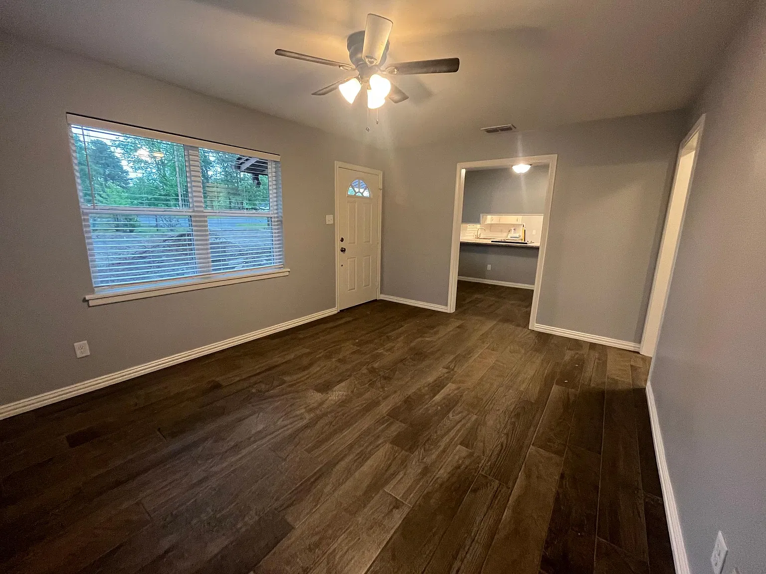 4419 FM 1844 — Photo 3