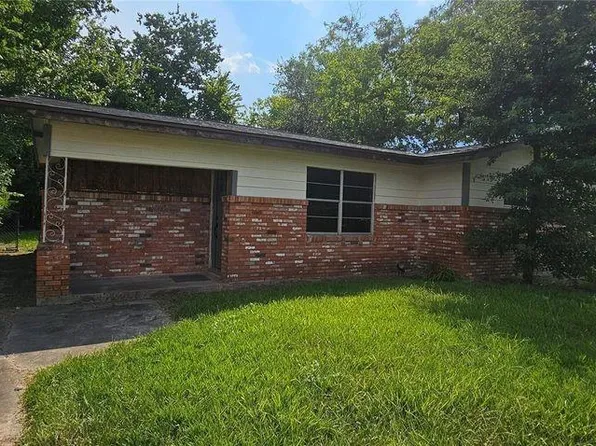 3610 Dennis St, Houston, TX 77004