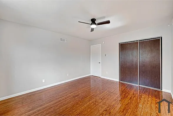 1119 Pinecroft Dr — Photo 13