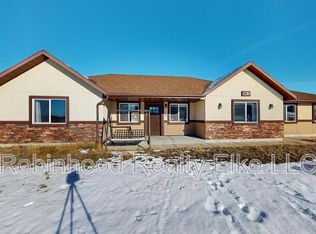 963 Alpine Dr, Spring Creek, NV 89815