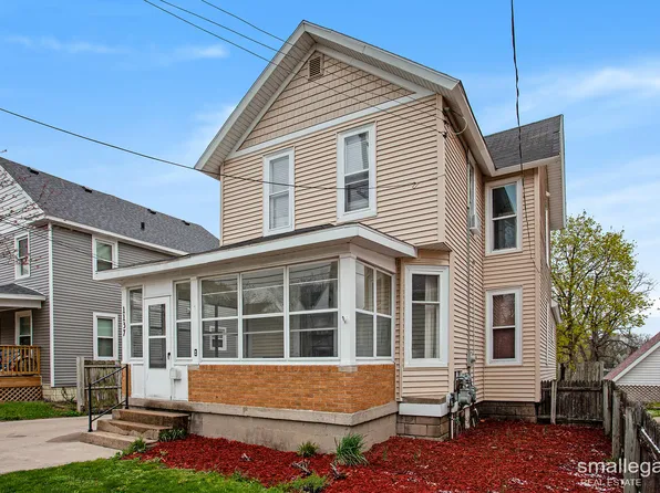 1137 Fulton St E, Grand Rapids, MI 49503