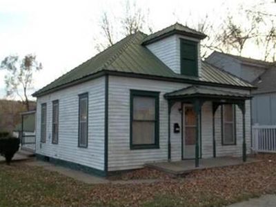 1607 W 39th Ave, Kansas City, KS, 66103