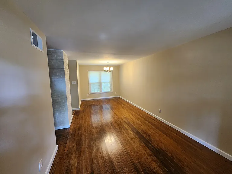 1479 Catalina Rd — Photo 2