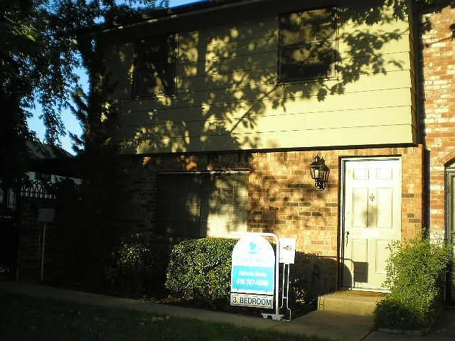 1900 Benita Dr Unit 1 photo 1