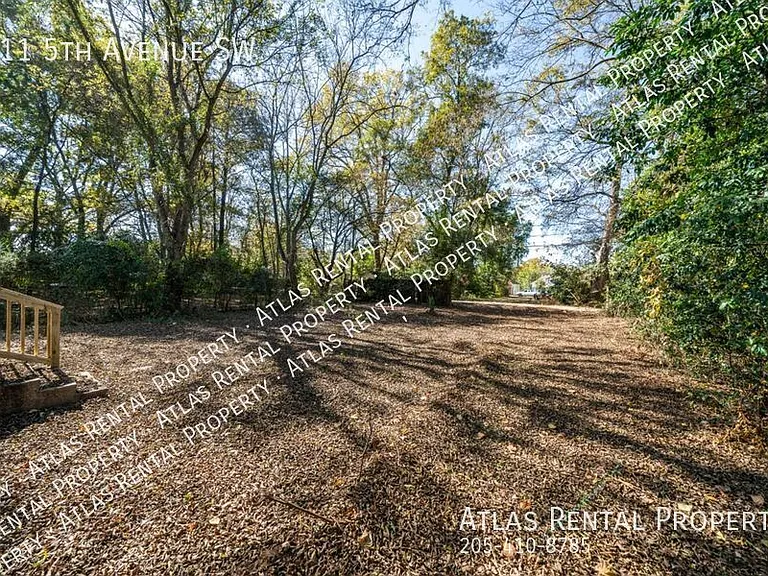 611 5th Ave SW — Photo 4