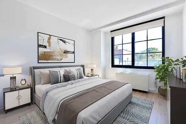 Rented by Manhattan Realty Group | media 2